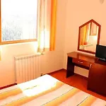 Dafovska 3*