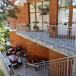 Dafovska Hotel