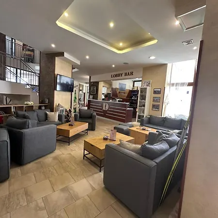 Dafovska ホテル 3*